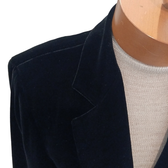 VINTAGE Emanuel Ungaro Womens Blazer 10/44 Black Velour Formal Rayon Old Money - Picture 3 of 8